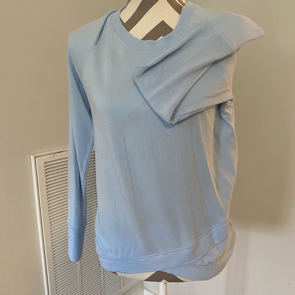 Top - Picture 1 of 5